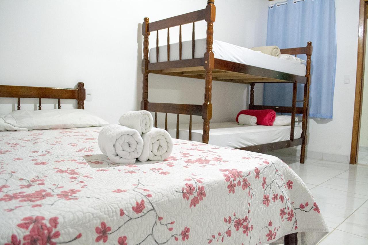 Cabanas Hostel & Suites Balneario Camboriu Exterior photo